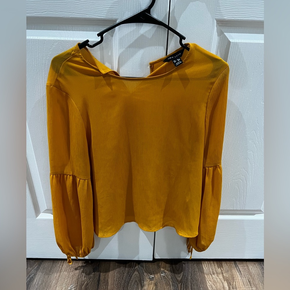 Yellow shirt